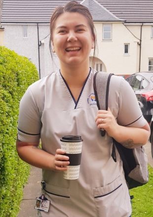 <jenny_montogmery_student_nurse_out_in_the_community_2019__002_.jpg>